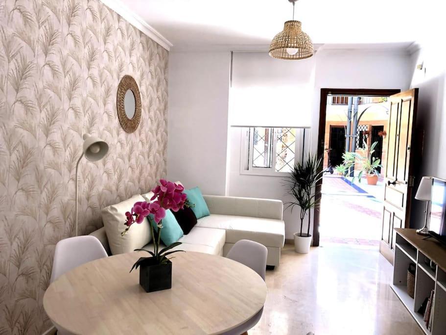 En Patio Sevillano Alameda-Isla Magica Zewnętrze zdjęcie